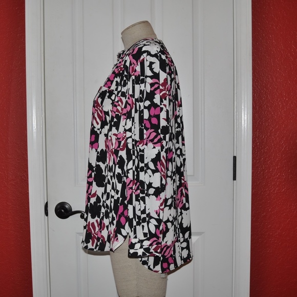 VINCE CAMUTO Shadow Floral High Low Button Down Blouse sz L Petite Women's Top - Picture 4 of 8